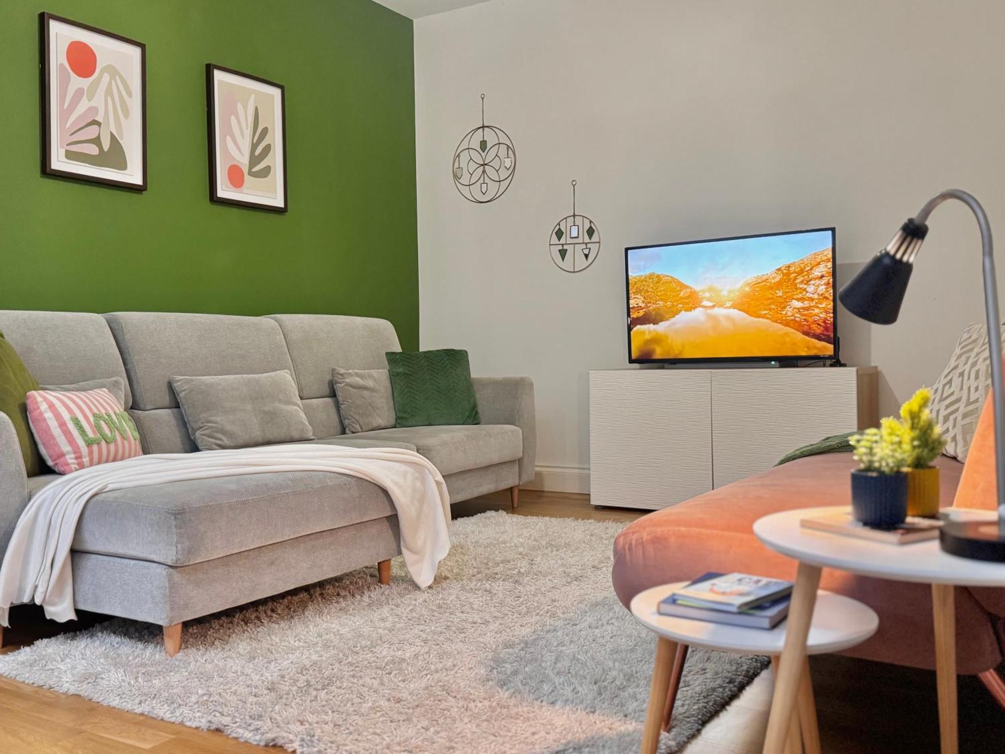 Modern 1-Bed Apt 30Min To Central London & Parking Buitenkant foto