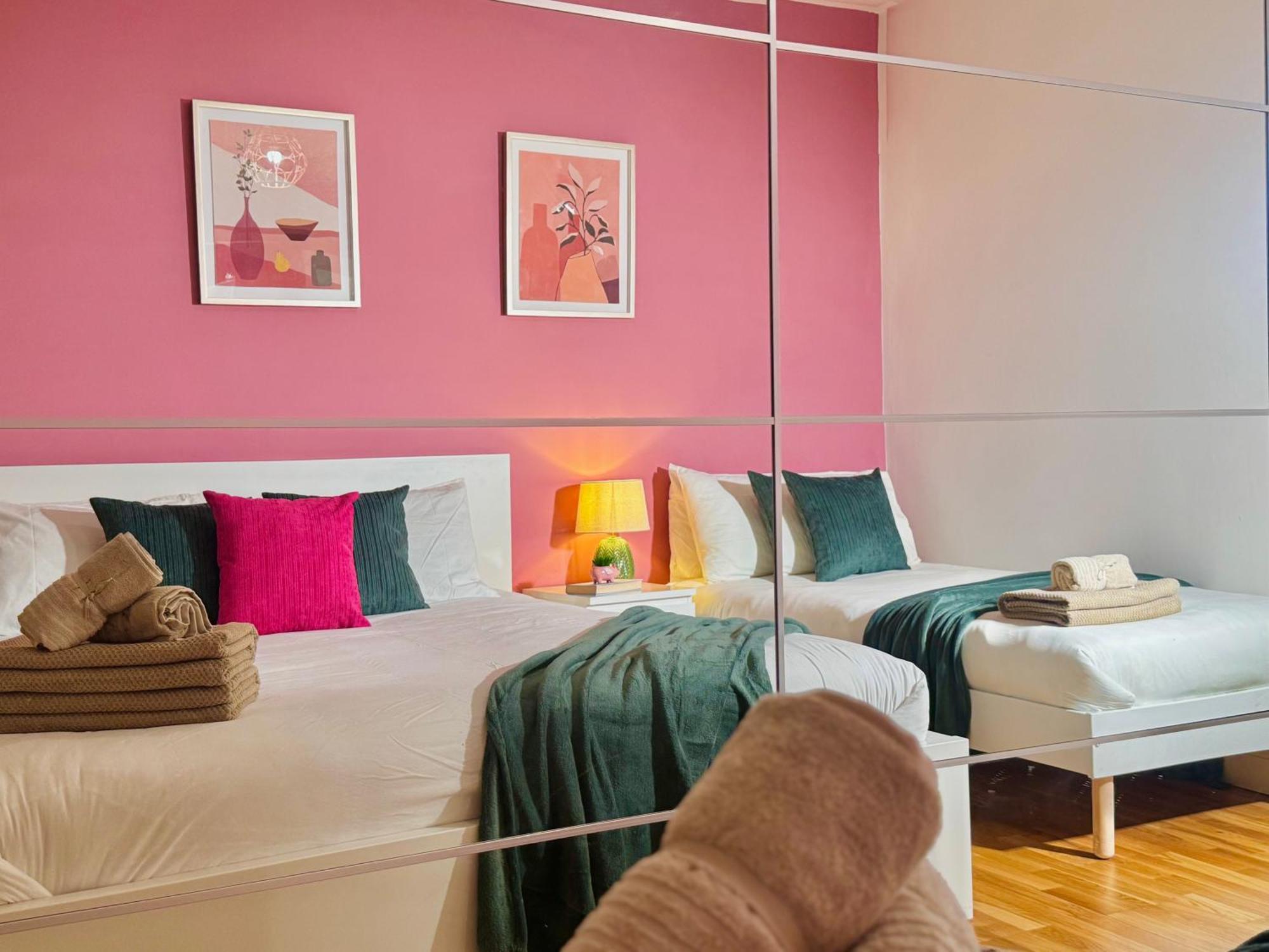 Modern 1-Bed Apt 30Min To Central London & Parking Buitenkant foto