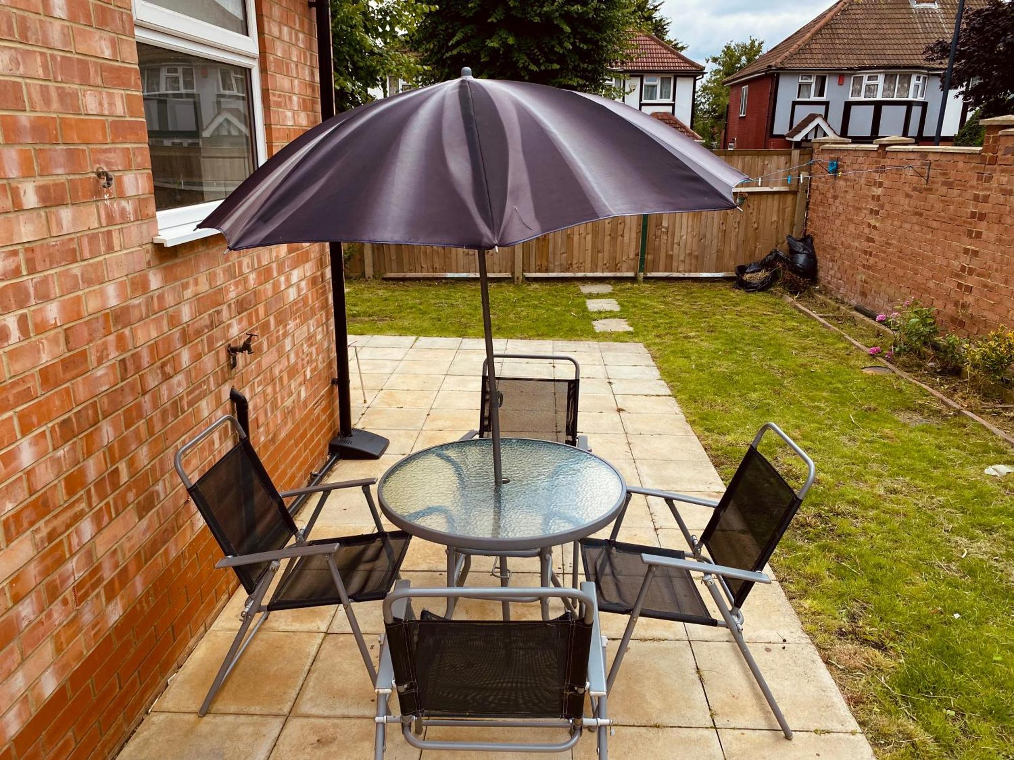 Modern 1-Bed Apt 30Min To Central London & Parking Buitenkant foto
